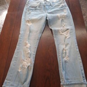 Hollister boyfriend cut distressed light wash jean
